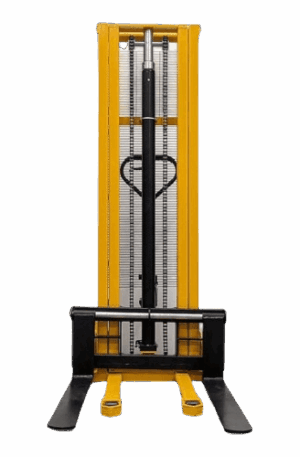 Apilador Manual Estándar para Una Tonelada a Tres Metros Apilador Manual para Estibar Tarimas Angostas a 3 metros de Altura. Modelo: AMPL-10/3000 Capacidad: 1000 kilos (fabricamos capacidades especiales) Maneral de Mando: Tres posiciones Largo Total: 1630 mm (Fabricamos medidas especiales). Elevación Mínima: 90 mm (Fabricamos medidas especiales). Ancho total: 690 mm (Fabricamos medidas especiales). Dimensión de la uñas de levante: 900x500x50 mm (Fabricamos medidas especiales).